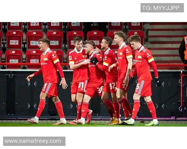 拜仁慕尼黑德甲大胜柏林联合，再次展现豪强实力