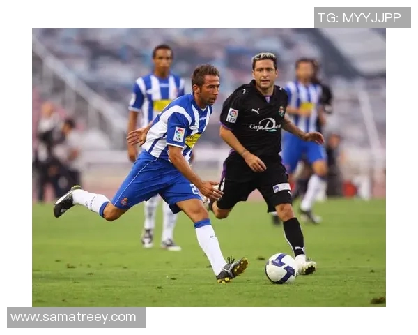 劳尔·吉梅内斯：巴塞罗那续约合同至2026年，开启荣耀新篇章