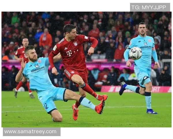 美因茨大将胜沙尔克,保级前景明朗 美因茨大将胜沙尔克,保级前景明朗